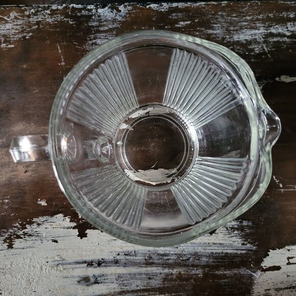 Vintage Medium Echo Chicago #7216 Vertical Ribbed Pitcher Clear Glass Pitcher - Picture 5 of 6